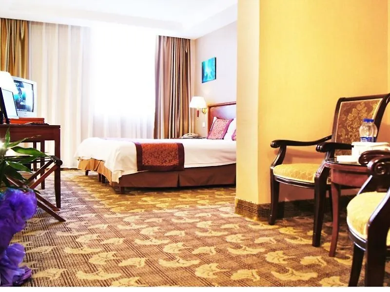 Greentree Inn Henan Luoyang Peony Square Business Hotel  Luoyang (Henan)