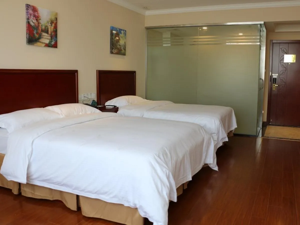 Greentree Inn Henan Luoyang Peony Square Business Hotel